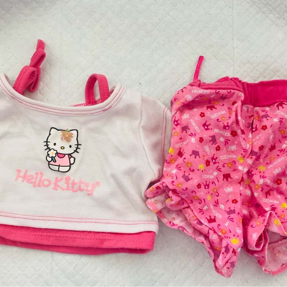 Build a Bear Workshop clothes lot #1